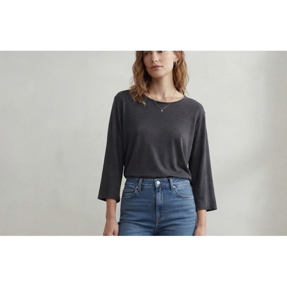 VINCE Boxy Crop Top Women's Sz S Charcoal Gray 3/4 Sleeve Minimalist Viscose